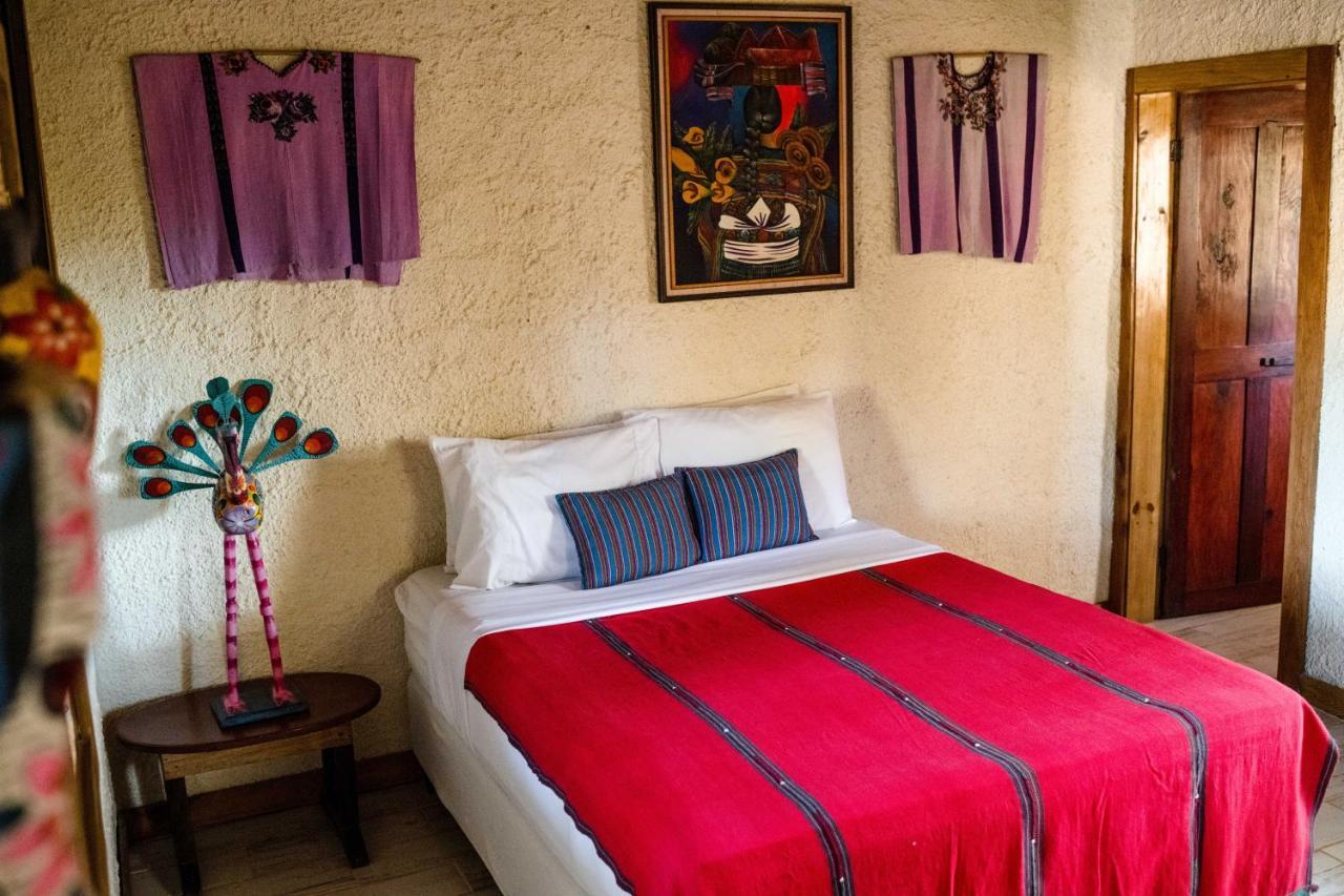 Pine Ridge Lodge Сан-Игнасио Экстерьер фото